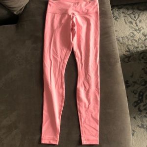Lululemon size 6 leggings